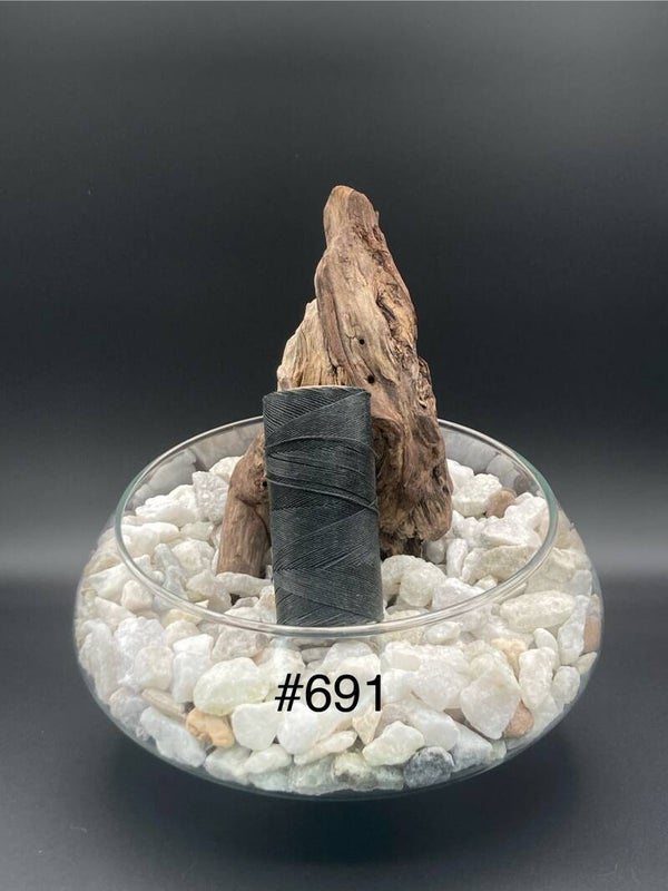 #691 Fil ciré 0,75mm "Charcoal grey"