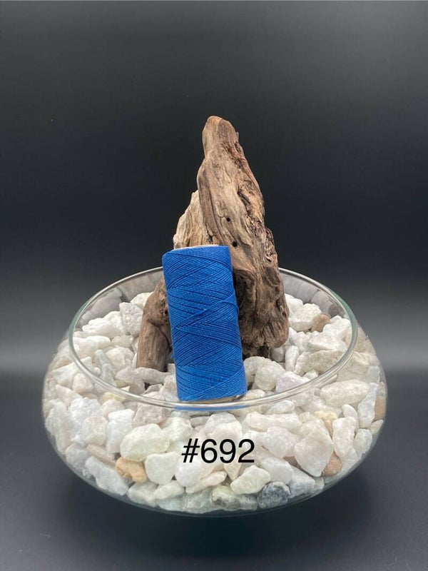 #692 Fil ciré 1mm "Bleu"