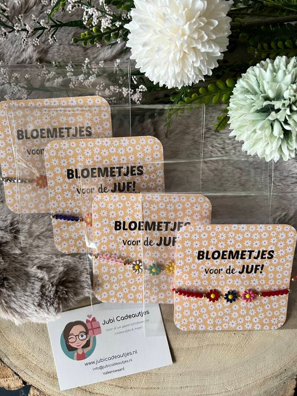 Armbandje - Bloemetjes voor de juf