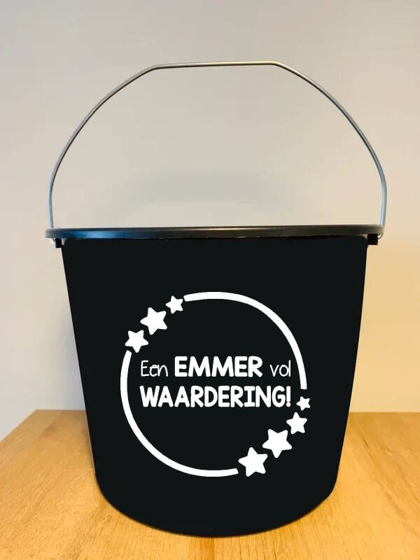 Emmer - Een emmer vol waardering