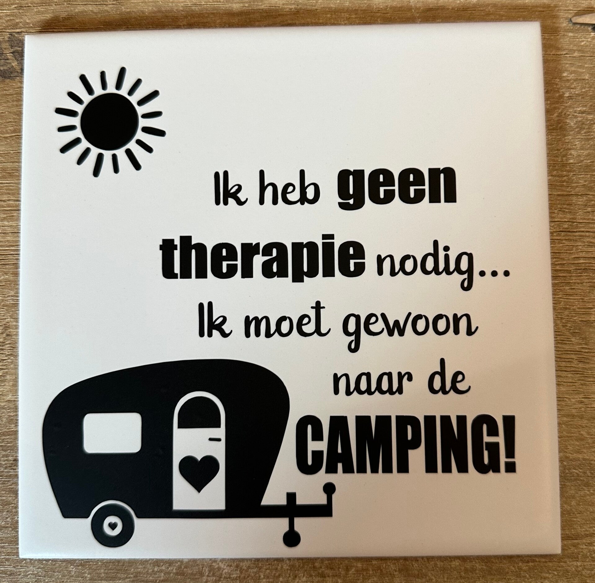 Tegeltje - Camping!
