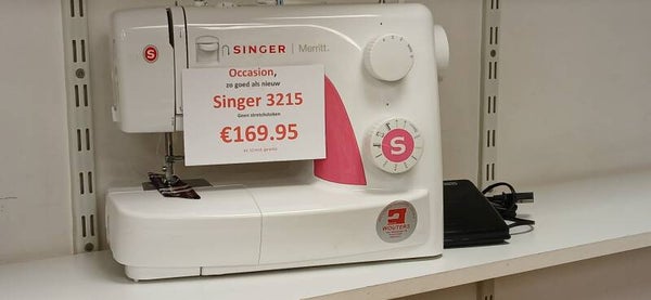 Singer 3215, zo goed als nieuw