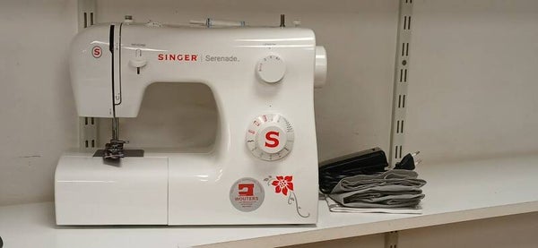 Singer Serenade  2250, zo goed als nieuw