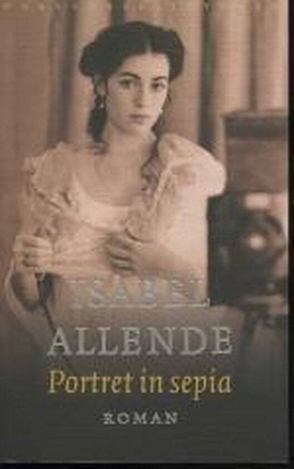 Isabel Allende-Portetten in sepia