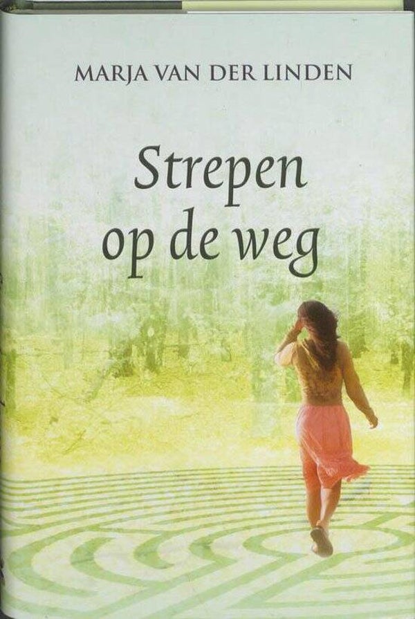 Marja van der Linden-Strepen op de weg