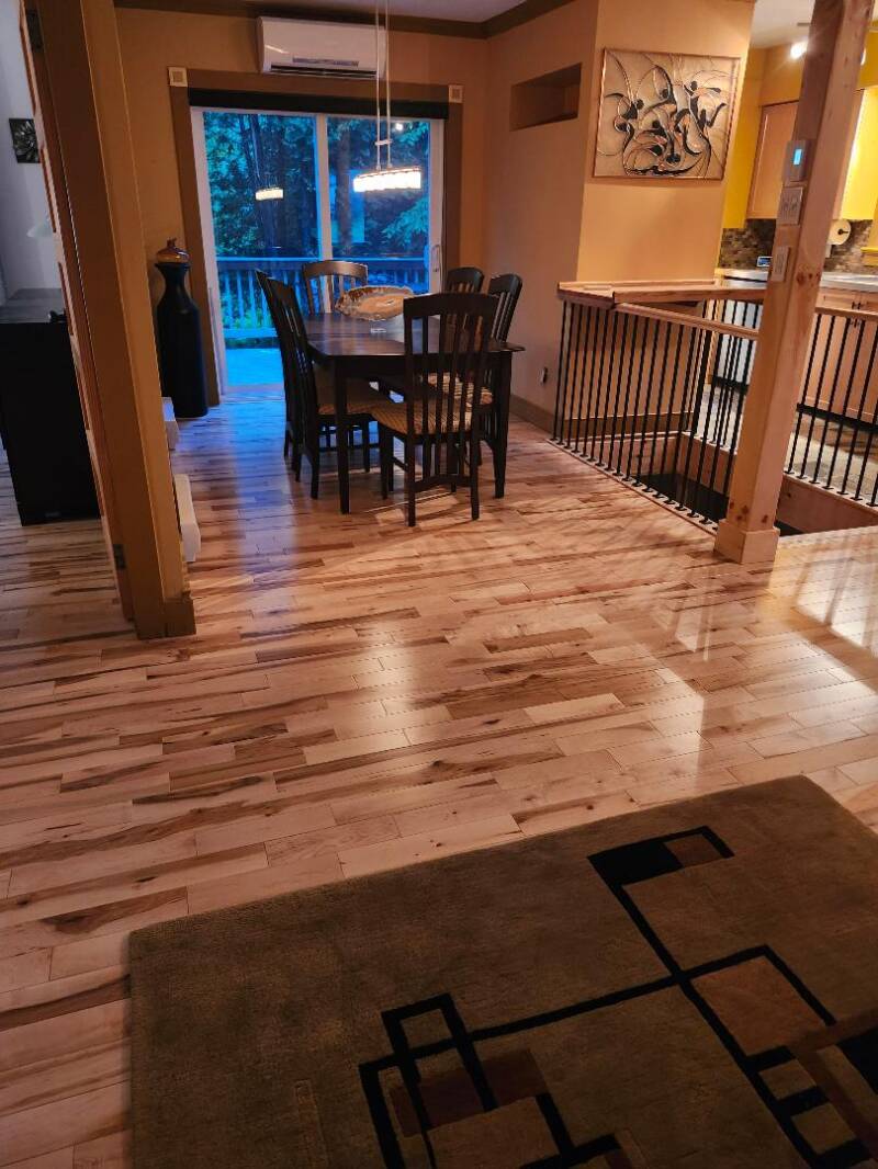 kitchen-dining-room-standard.jpg