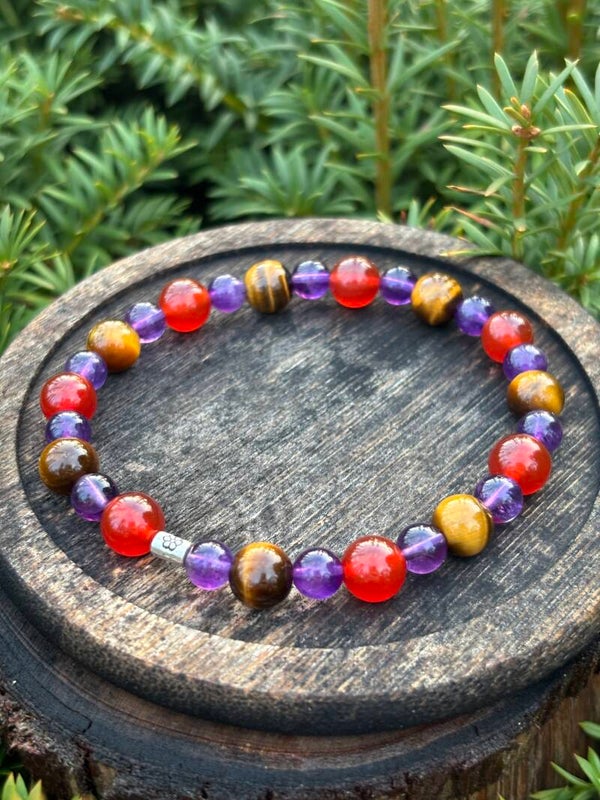 Cornaline A, Oeil de Tigre A (8mm) et améthyste A+ (6mm)