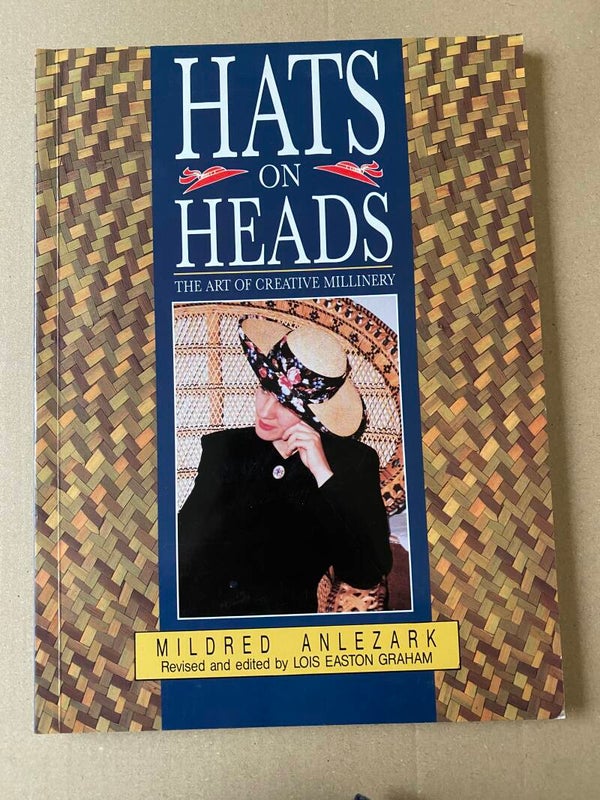 Creatief Hoeden Maken - ENGELS - Hats on Heads - NIEUW