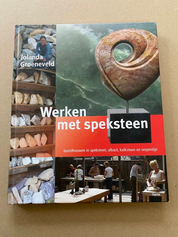 Handboek Werken met Speksteen - Stap-voor-stap - 160 blz. NIEUW