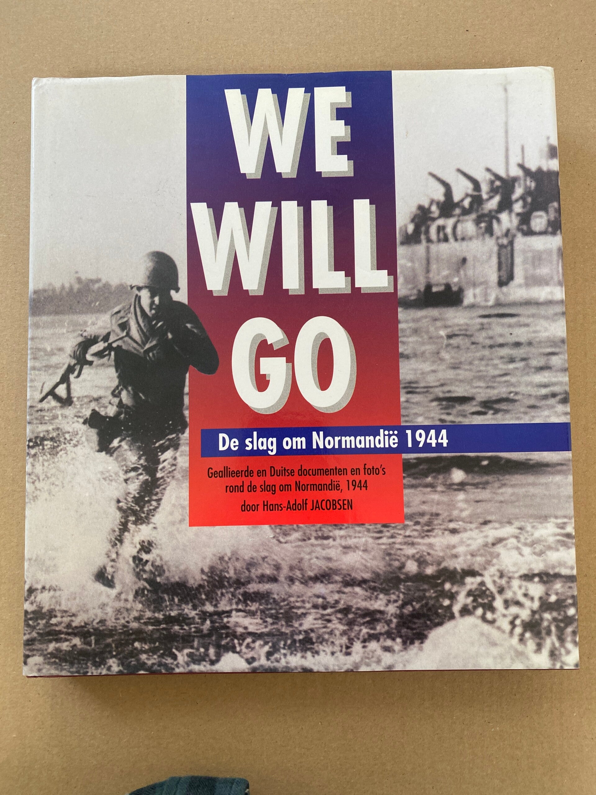 Standaardwerk De Slag om Normandië 1944 - 320 blz.