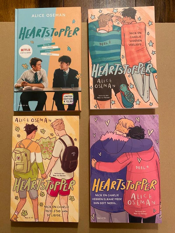 Graphic Novel - Gay Intrest - Heartstopper 1 t/m 4 Nederlands