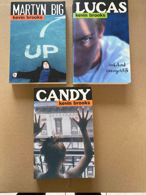Young Adult - 3x Kevin Brooks - Thrillers - NIEUW