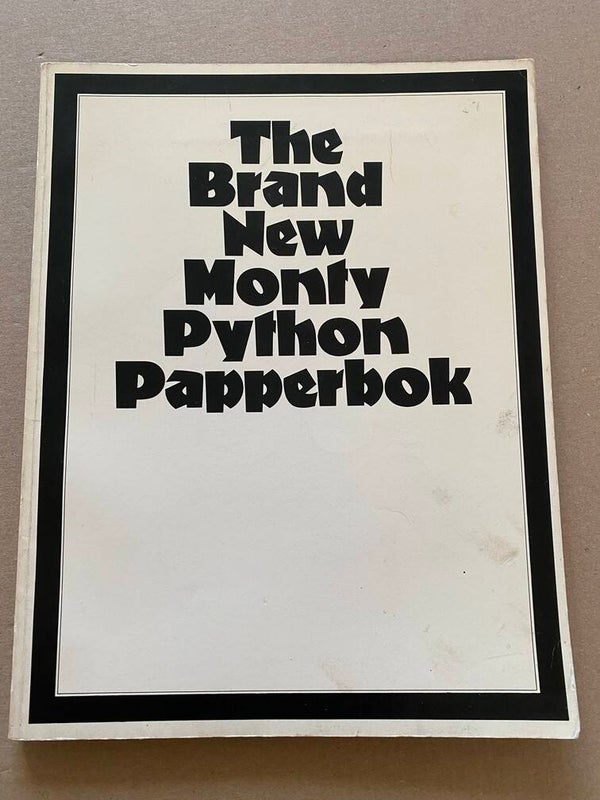The Brand New Monty Python Papperbok - 1974