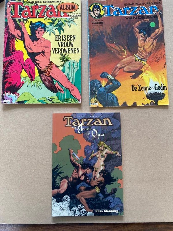 3X Tarzan - Getekend door Russ Manning