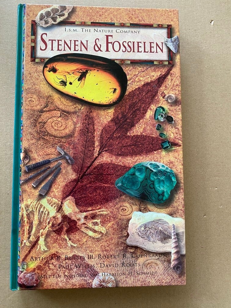 Stenen en Fossielen - o.a. Veldgids van Gesteenten en Fossielen