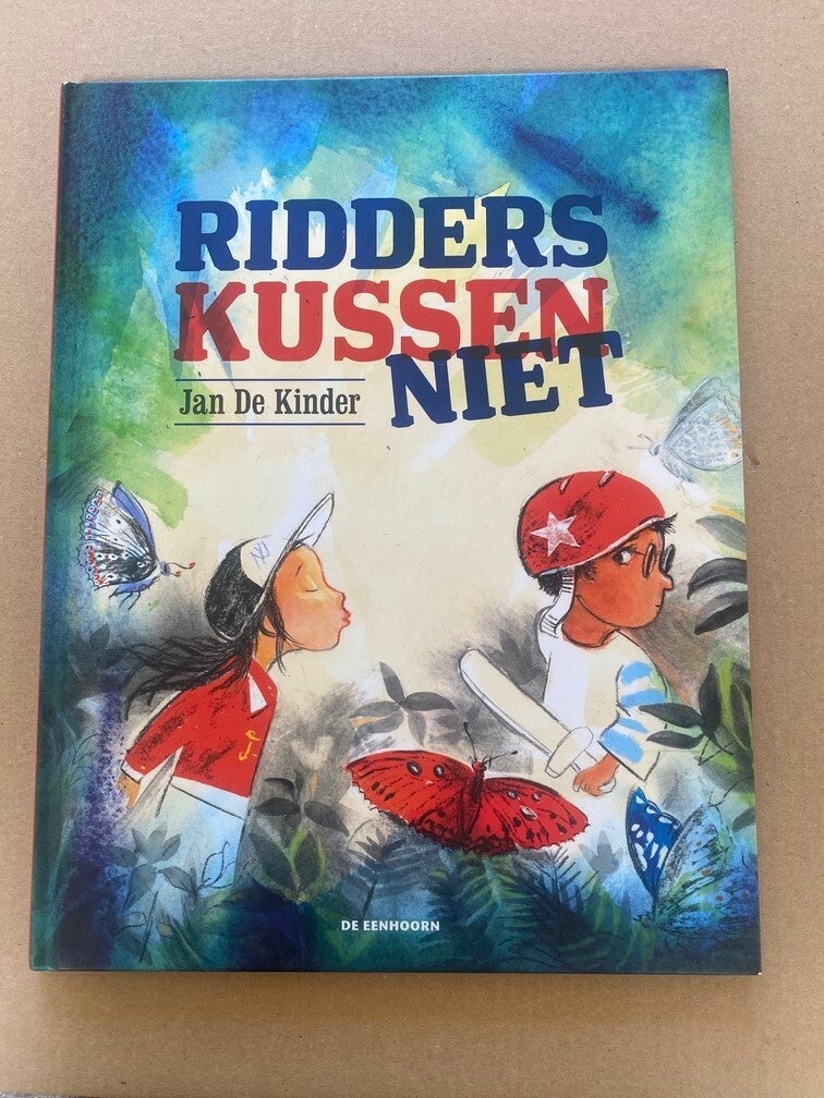 Prentenboek Ridders kussen niet - Over verliefd zijn en vriendschap