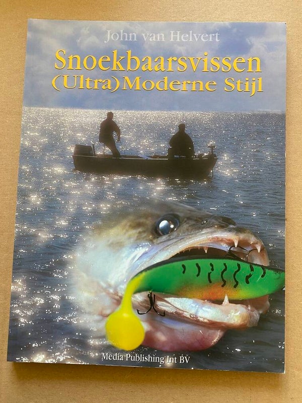 Snoekbaarsvissen Moderne Stijl