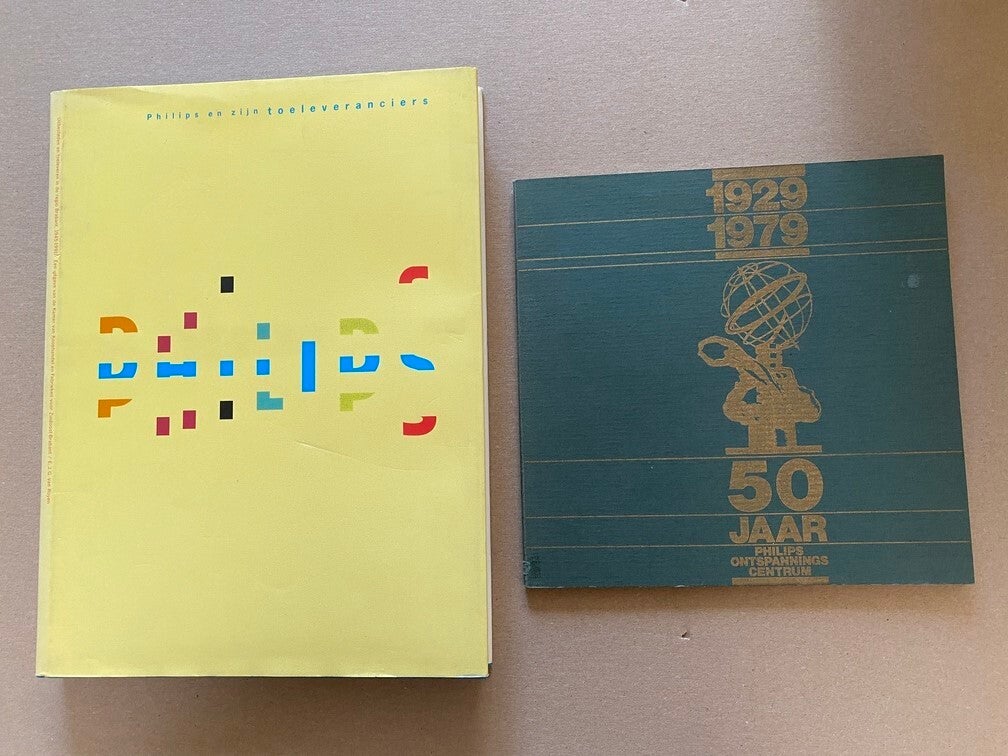 2 Boeken Philips - Dik Overzicht Toeleveranciers + Ontspanning