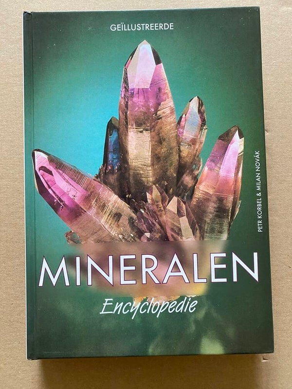 Geïllustreerde Mineralen Encyclopedie ca. 600 soorten / 650 foto's
