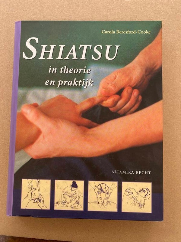 Standaardwerk - Shiatsu in Theorie en Praktijk - 292 blz.