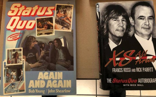 2 Biografieën - Status Quo  - in zeer goede staat.