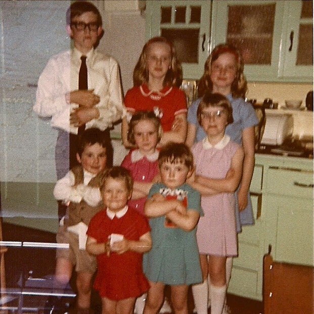 1970-wilhelmien-midd-40-jr-opa-en-oma-kiggen-standard.jpg