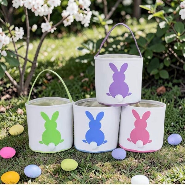 Paasmandje geborduurd met naam of tekst naar keuze