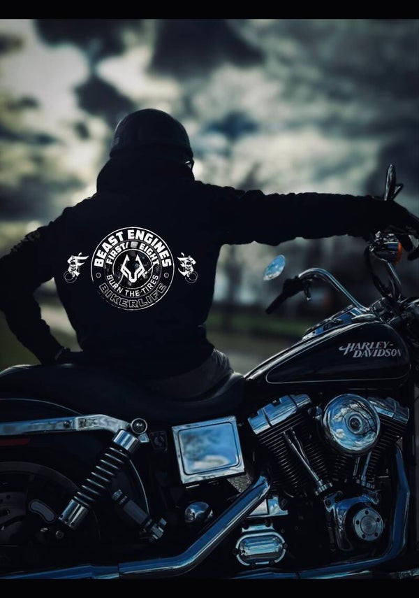 URBAN HOODIE