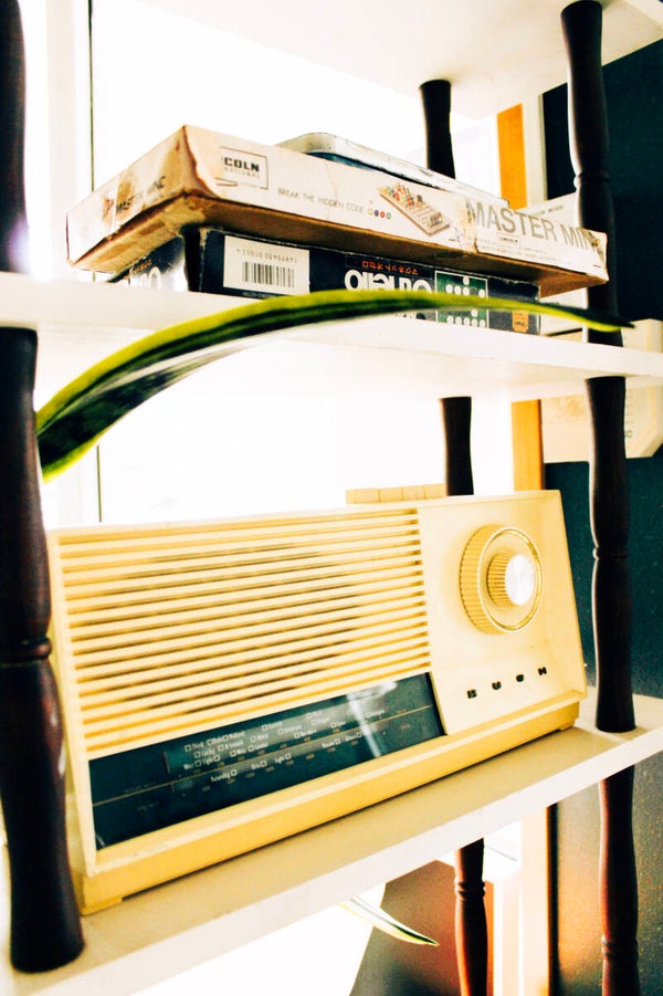 Retro radio