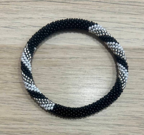 Bracelet Népalais 16 Noir