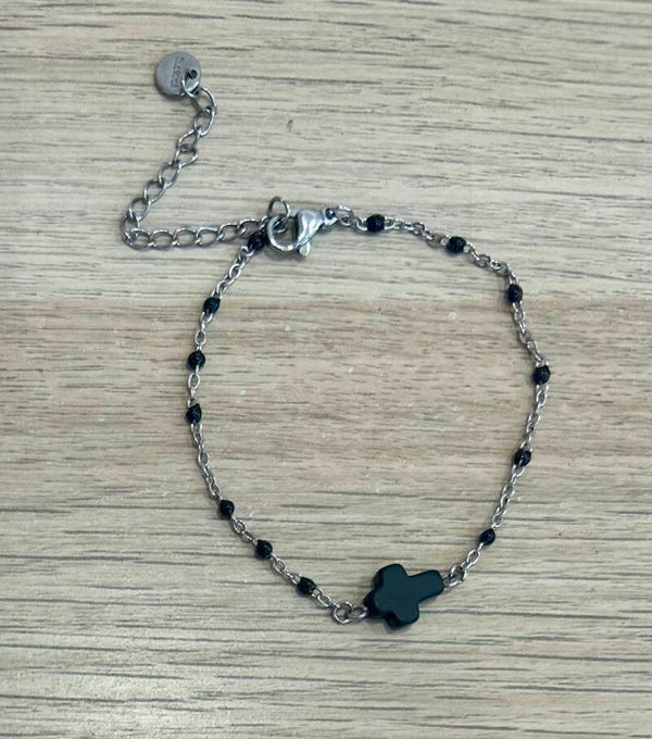 Bracelet croix 4