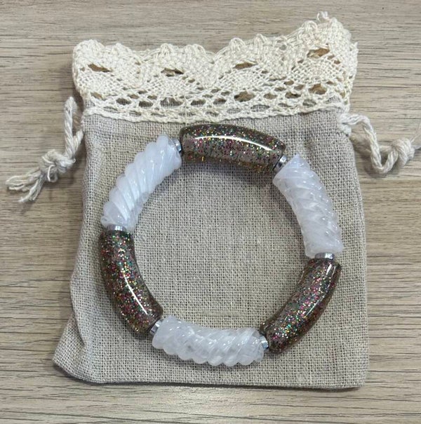 Bracelet big blanc et paillettes 12