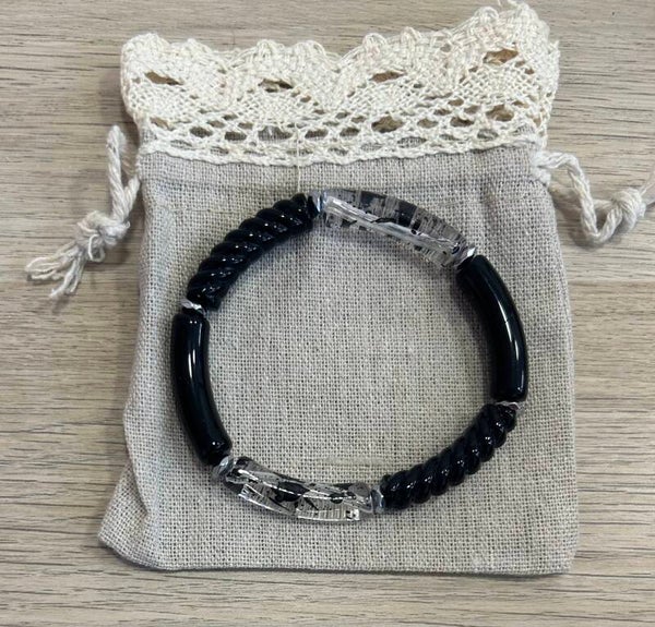Bracelet perles noir 19