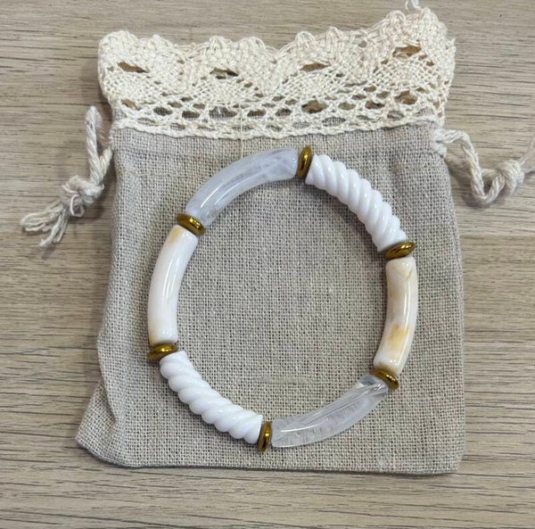 Bracelet perles blanc 17