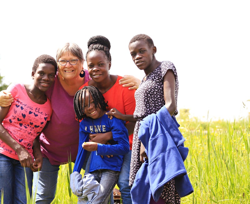 Els en de kinderen in Nederland
