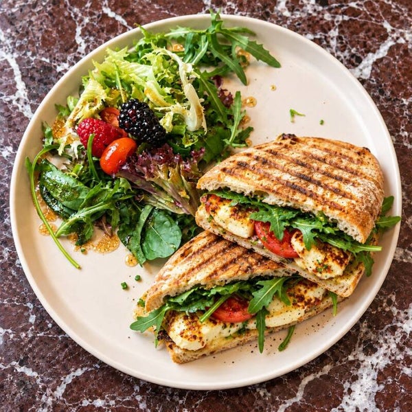 Panini halloumi