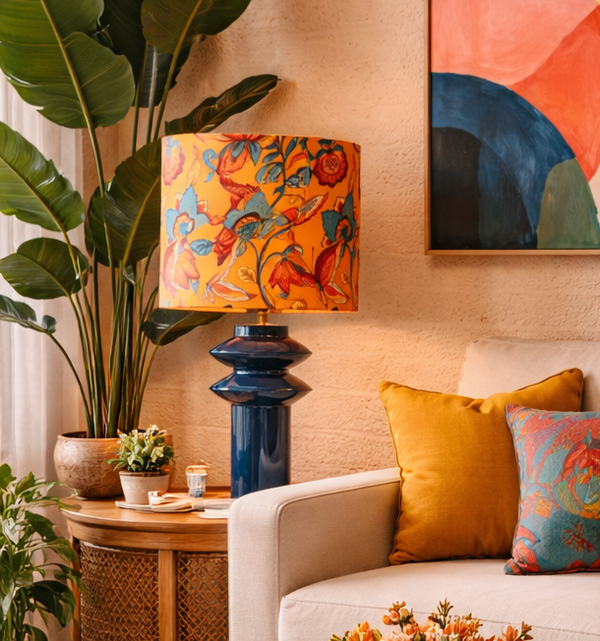Lamp Paris met handgemaakte lampenkap in prachtig oranje kleur