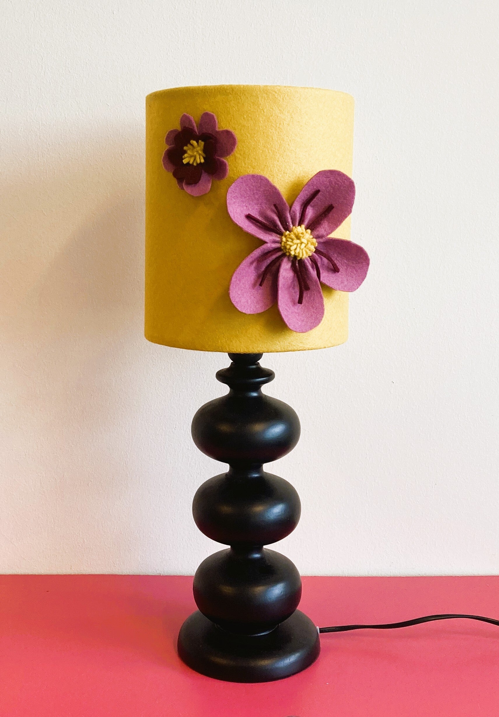 Lampenkap wolvit mosterd bloemen