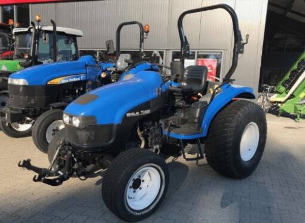 NHTR New Holland TC35, TC40, TC45, TC35D, TC40D, TC45D Tractors Service Repair Manual SD