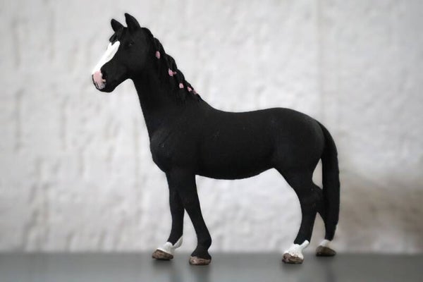 Trakehner merrie uit set 42103