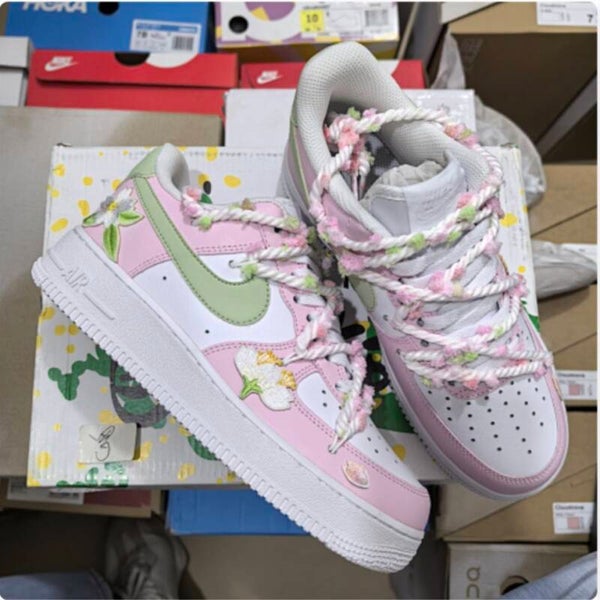 Custom Air Force 1s
