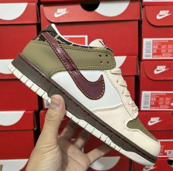 Nike Dunks