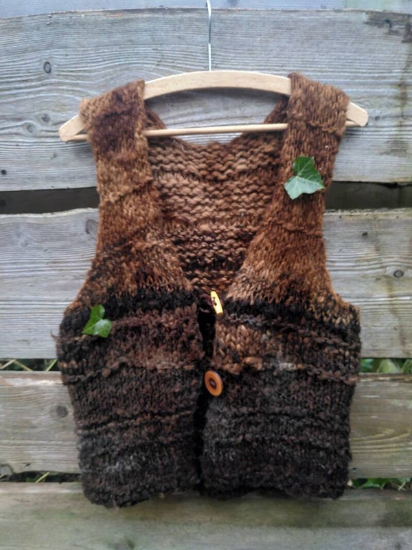 Sleeveless Earth vest