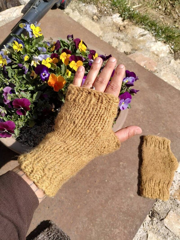 Fingerless mittens
