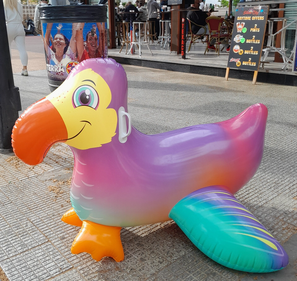 Vreemde vogels, kort verhaal in mijn reeks Coronkels