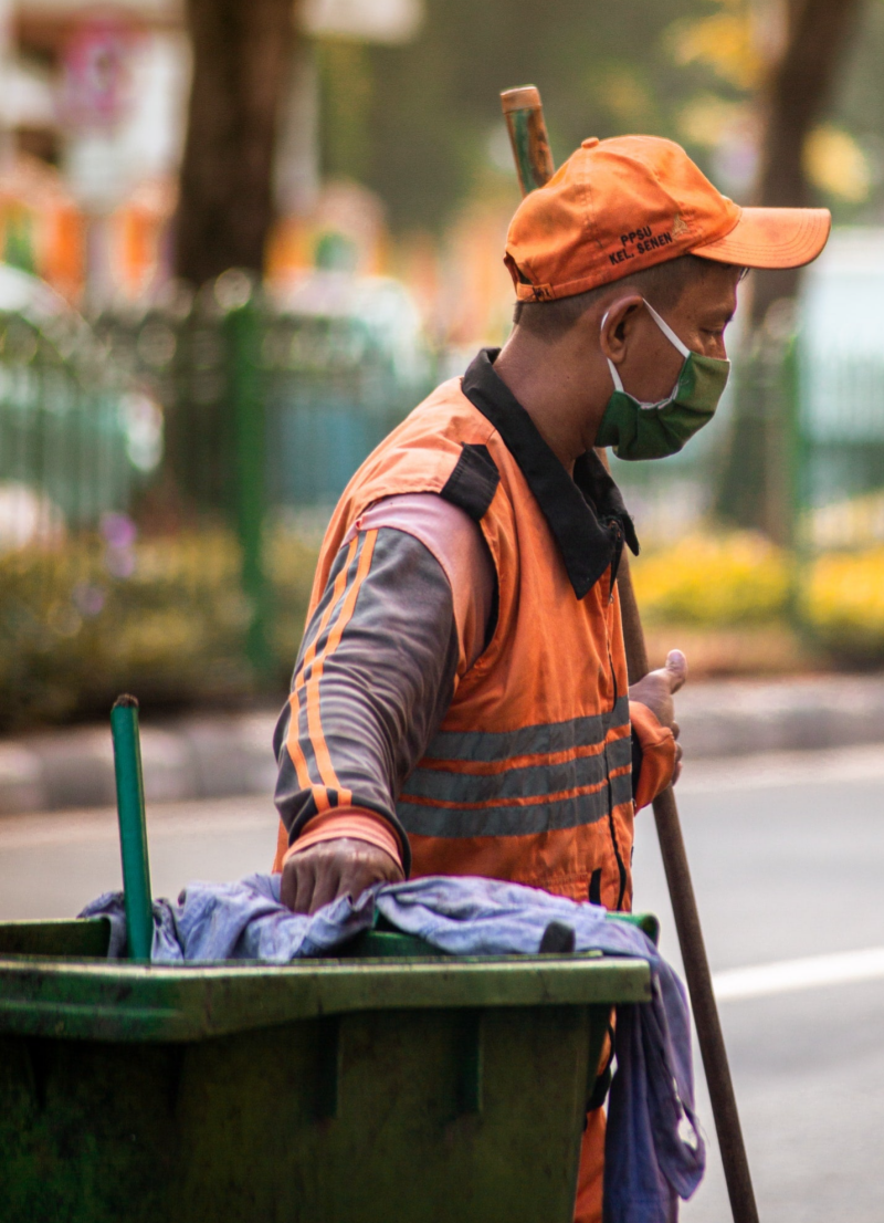 Het laatste bakje -B- is een kort verhaal in mijn reeks Coronkels