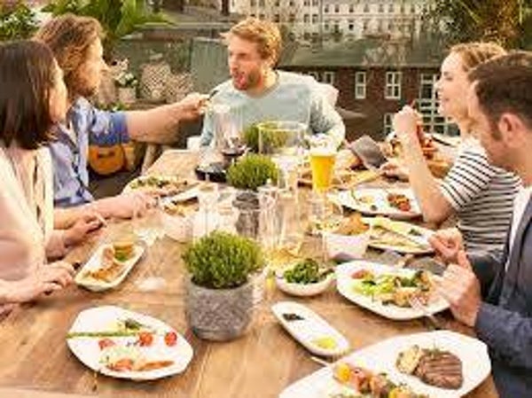 MAAK U BBQ COMPLEET. zonder zorgen pakket (vanaf 10 personen)