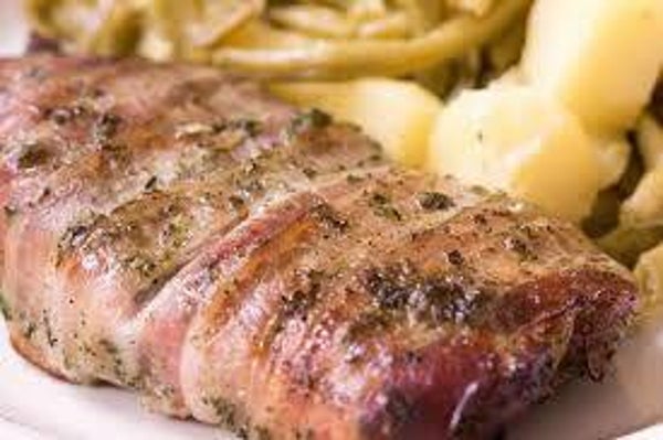 2 X 150 GRAM HOUTHAKKER STEAK. filetlapje, marinade, rookspek.