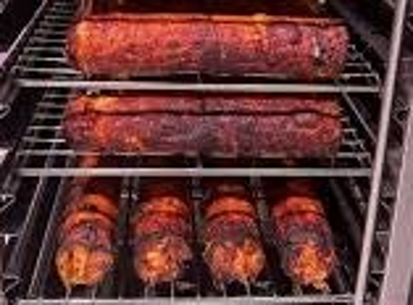 150 GRAM GRILLWORST KAAS. dun gesneden plakjes grillworst