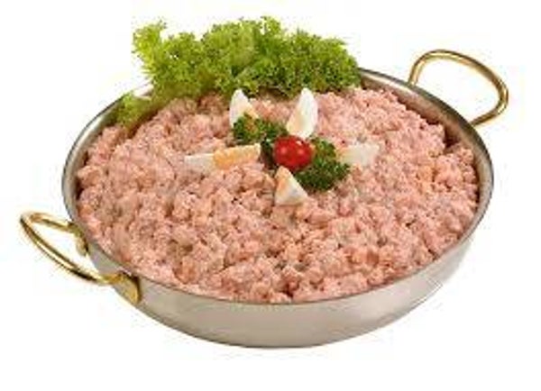 180 GRAM RUNDVLEES/KARTOFFEL SALADE. ook lekker bij uw BBQ.